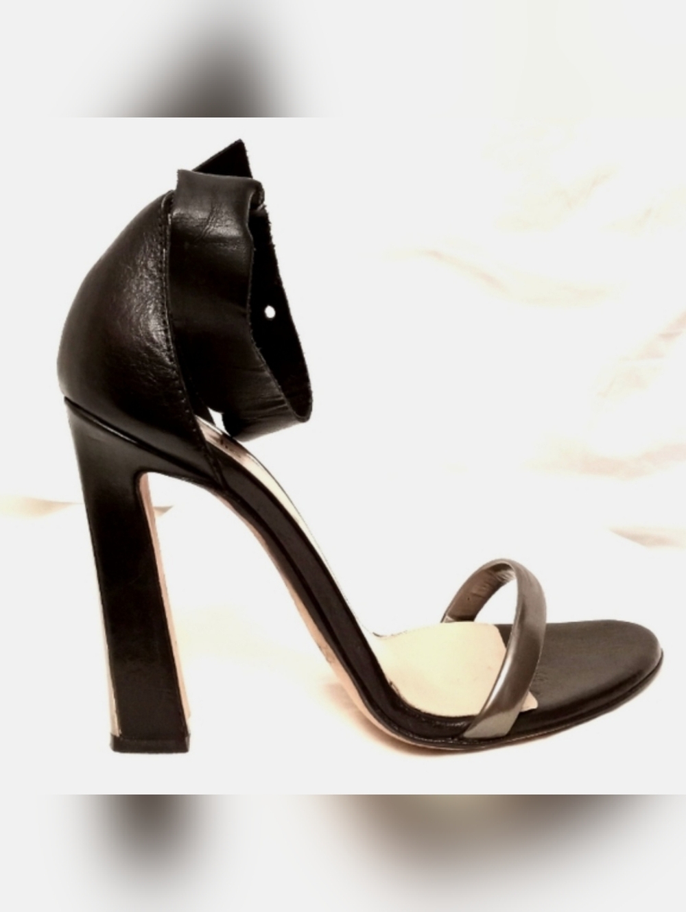 SEBASTIAN 2-Toned Sandals